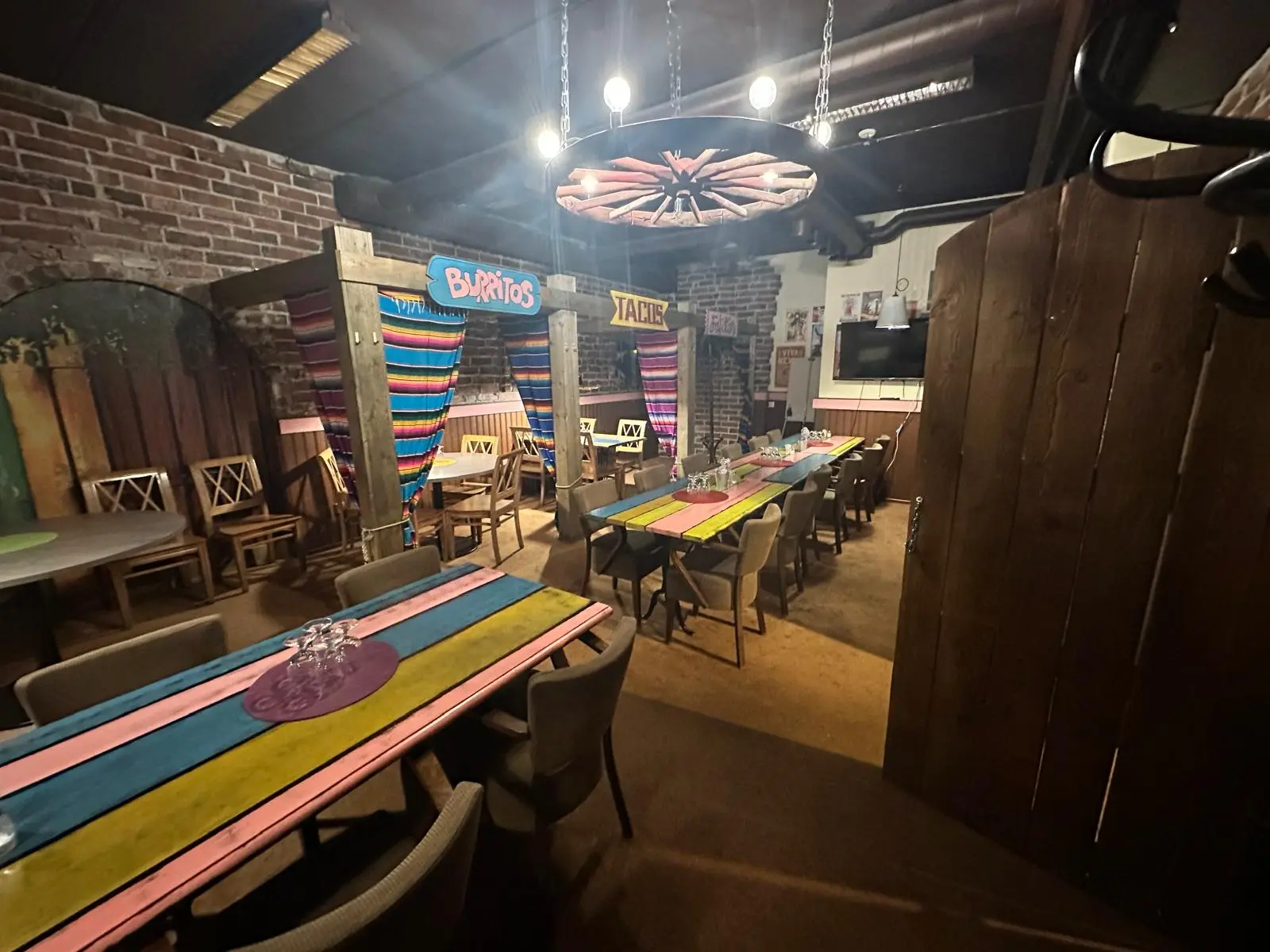 Kabinetti yksityiskohta